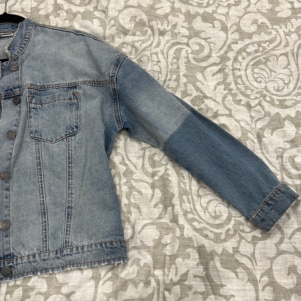 Denim jacket - Picture 2 of 8